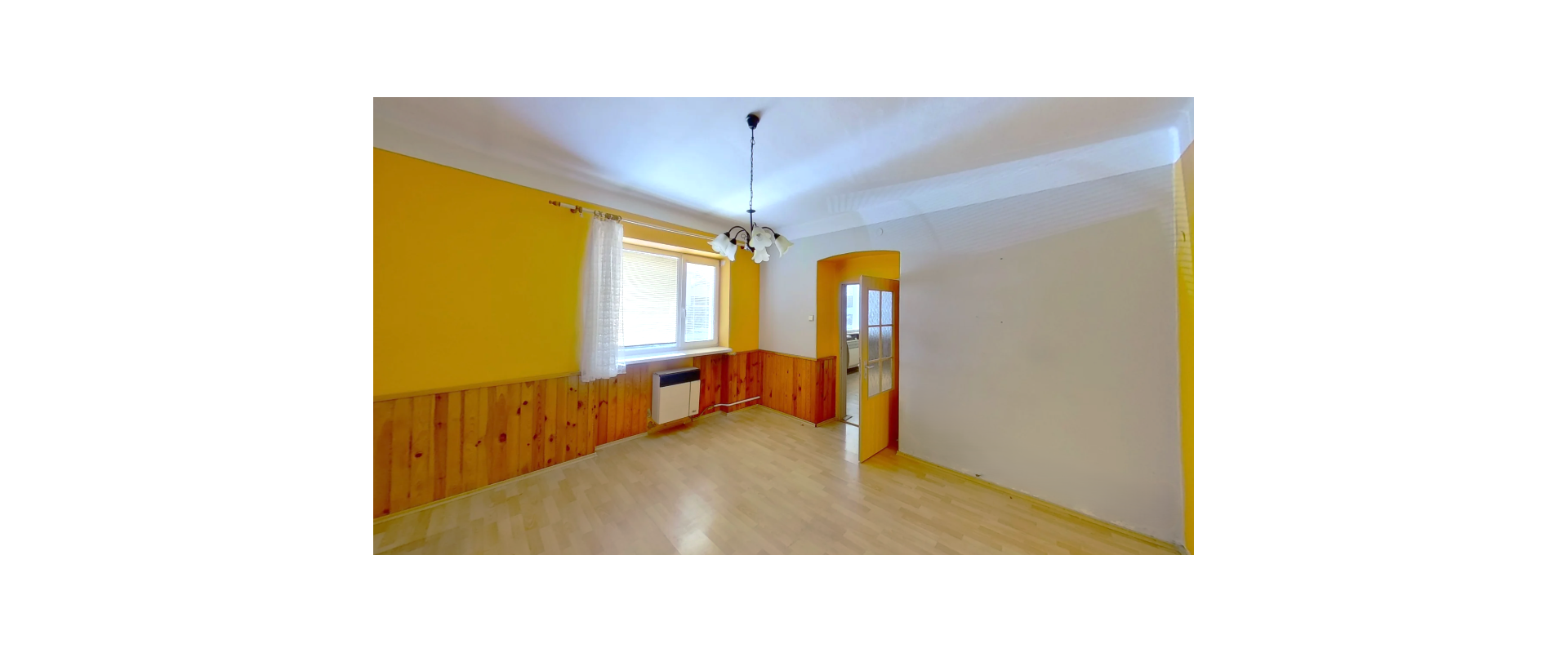 Rodinný dom s výnimočným pozemkom – Levice, priestor+pokoj