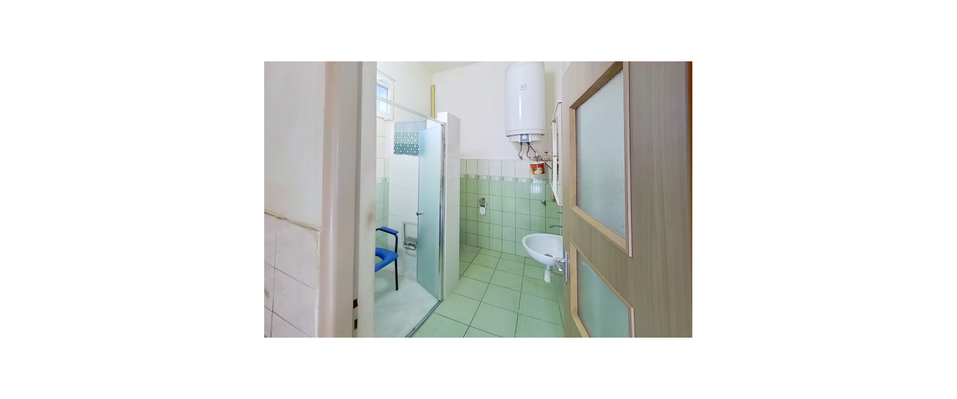 Rodinný dom s výnimočným pozemkom – Levice, priestor+pokoj