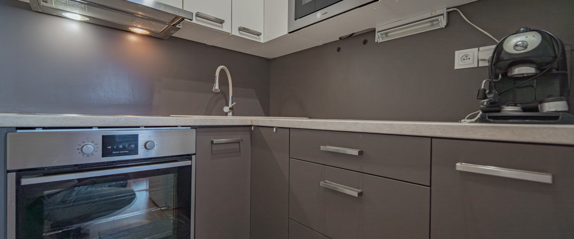 Na predaj Štýlový 2-izbový byt s veľkým zastrešeným balkónom