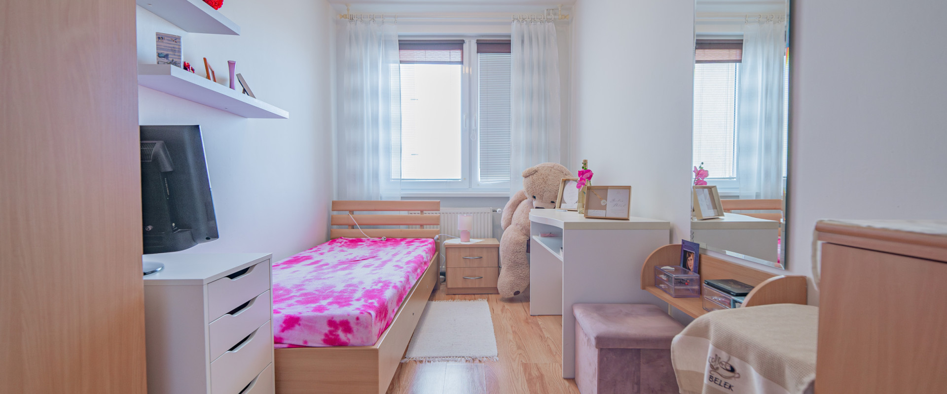 Na predaj Štýlový 2-izbový byt s veľkým zastrešeným balkónom