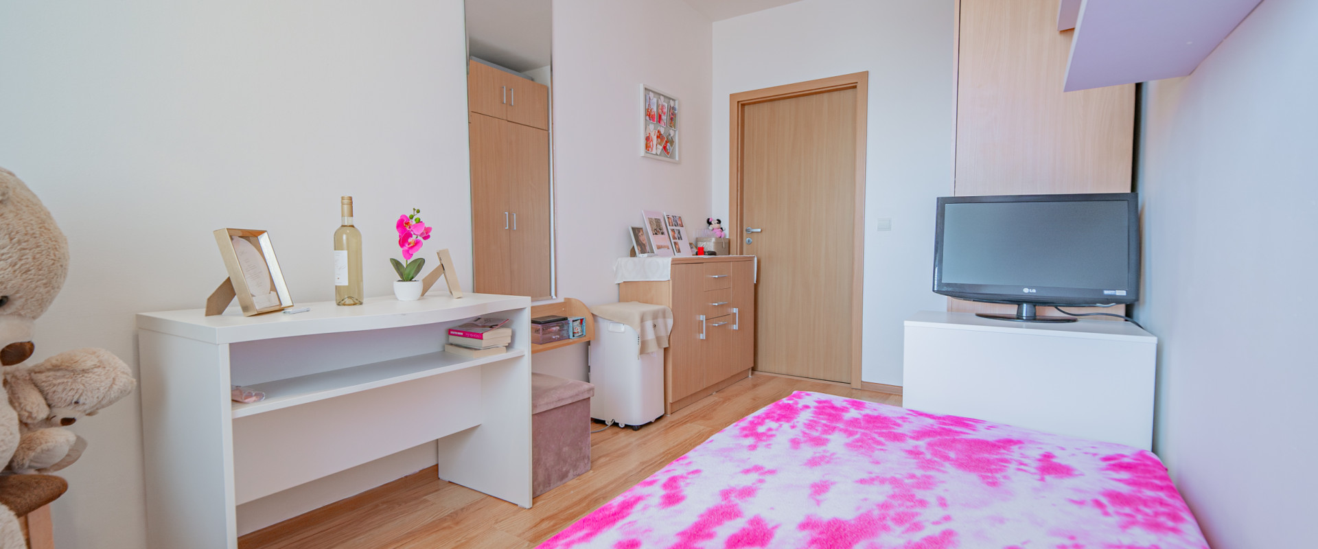 Na predaj Štýlový 2-izbový byt s veľkým zastrešeným balkónom