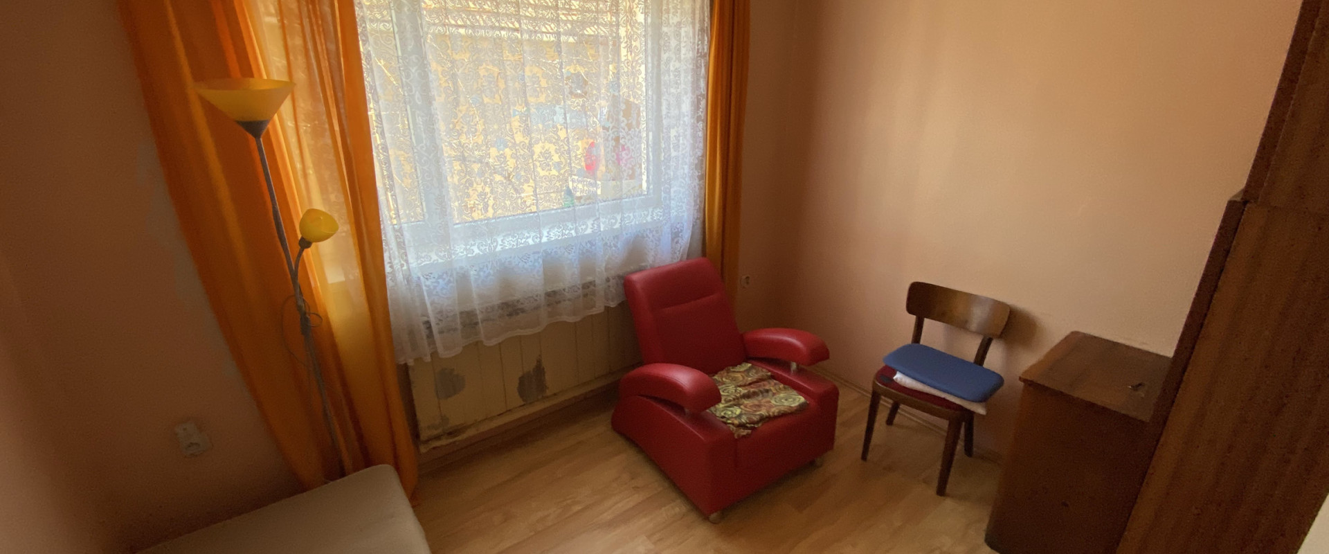 Priestranný dom Nýrovce