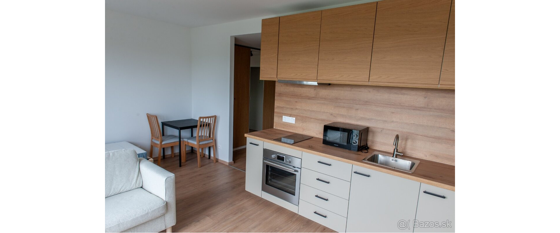 Prenájom svetlého  1 izbového bytu s parkovacím miestom v projekte Ovocné sady - Bratislava - Trnávka