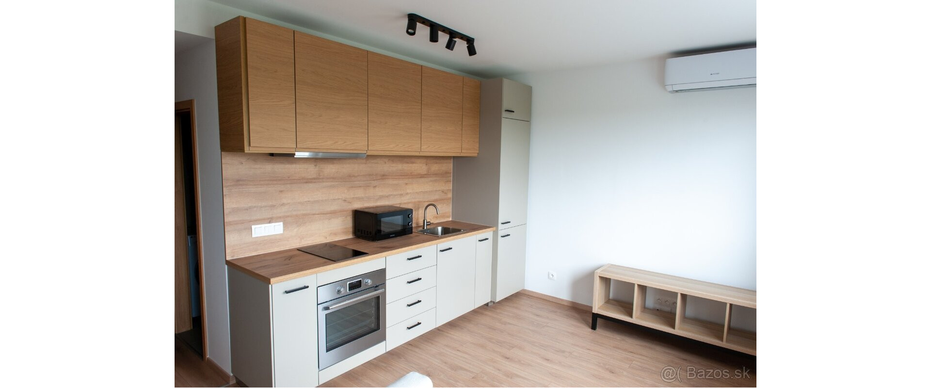 Prenájom svetlého  1 izbového bytu s parkovacím miestom v projekte Ovocné sady - Bratislava - Trnávka