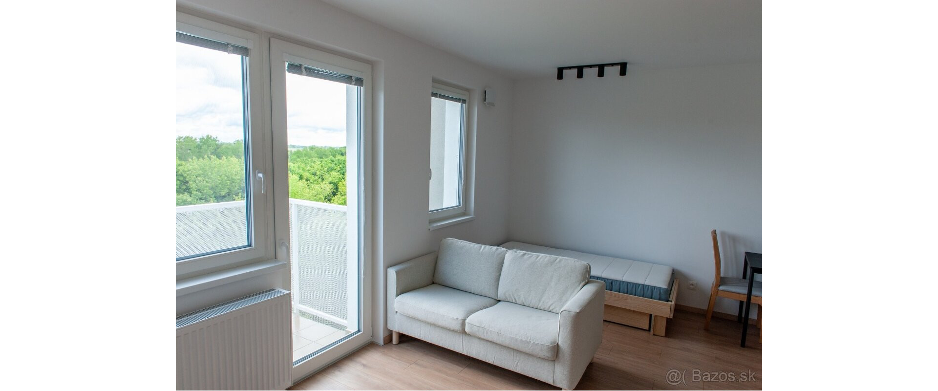 Prenájom svetlého  1 izbového bytu s parkovacím miestom v projekte Ovocné sady - Bratislava - Trnávka