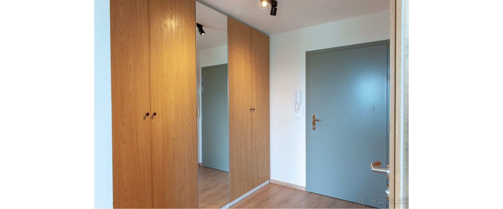 Prenájom svetlého  1 izbového bytu s parkovacím miestom v projekte Ovocné sady - Bratislava - Trnávka