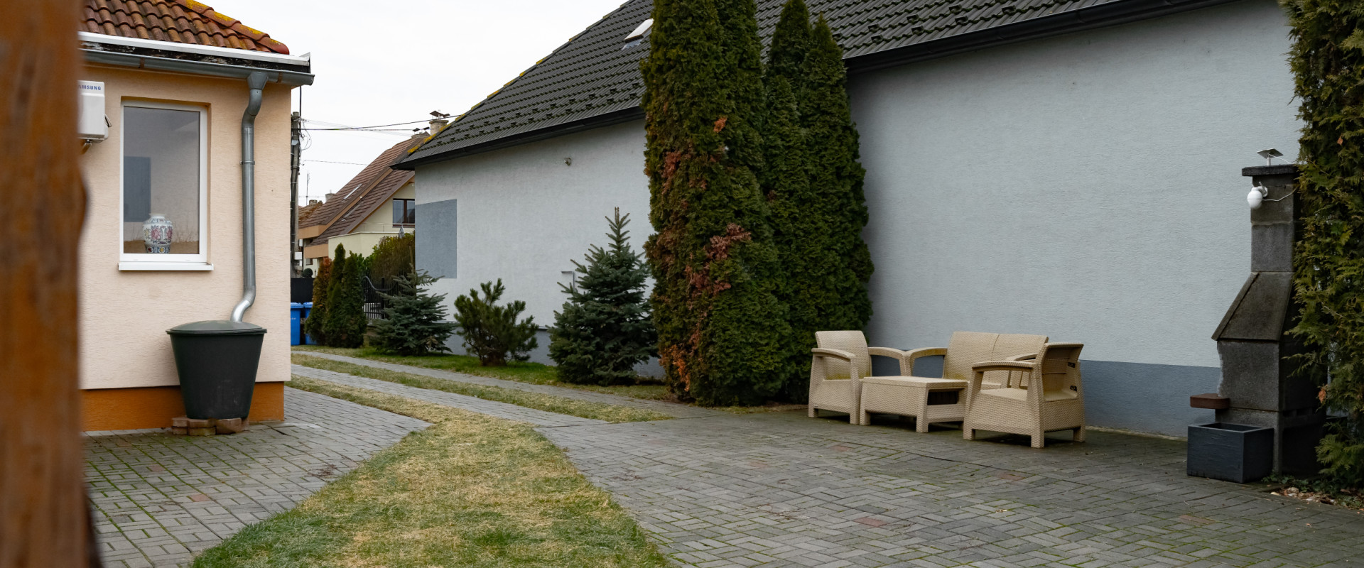 Priestranný 5-izbový rodinný dom s veľmi výhodnou lokalitou