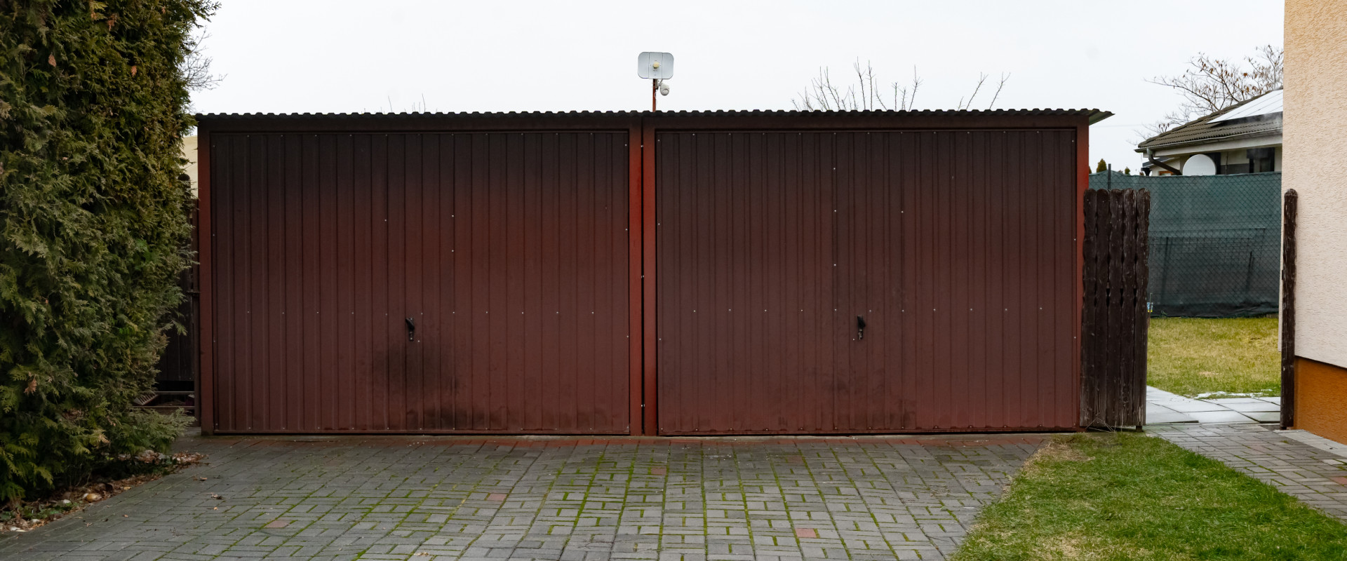 Priestranný 5-izbový rodinný dom s veľmi výhodnou lokalitou