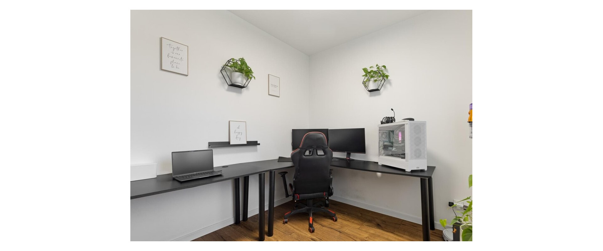 Prenájom - štýlový 2-izbový byt s parkovacím miestom