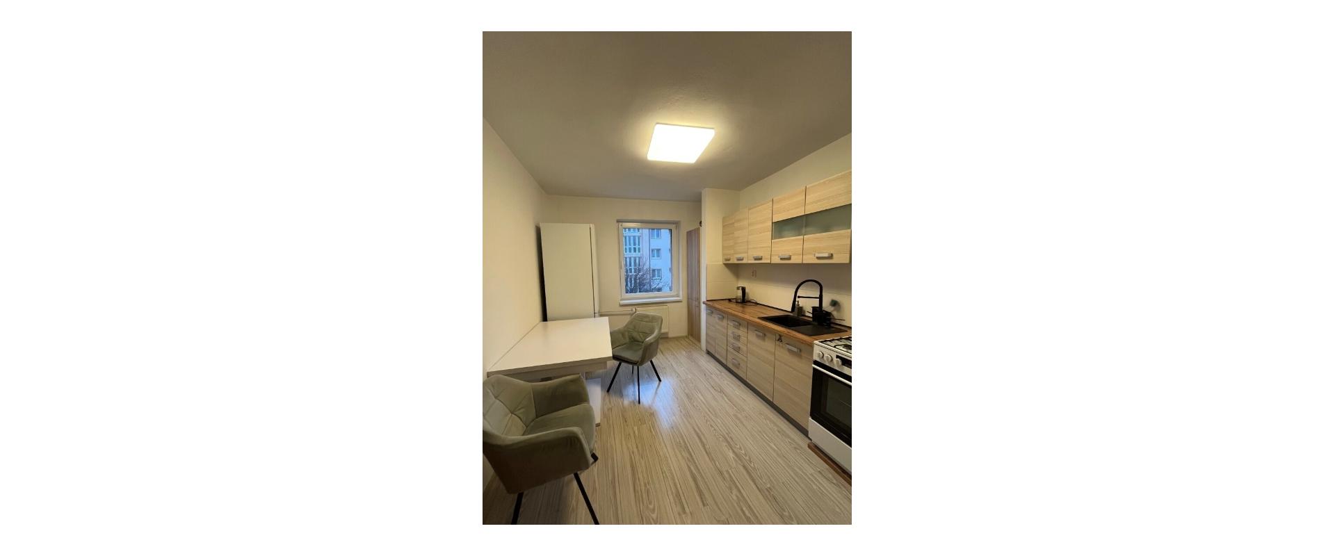 Prenájom 3- izboveho bytu na Zobori