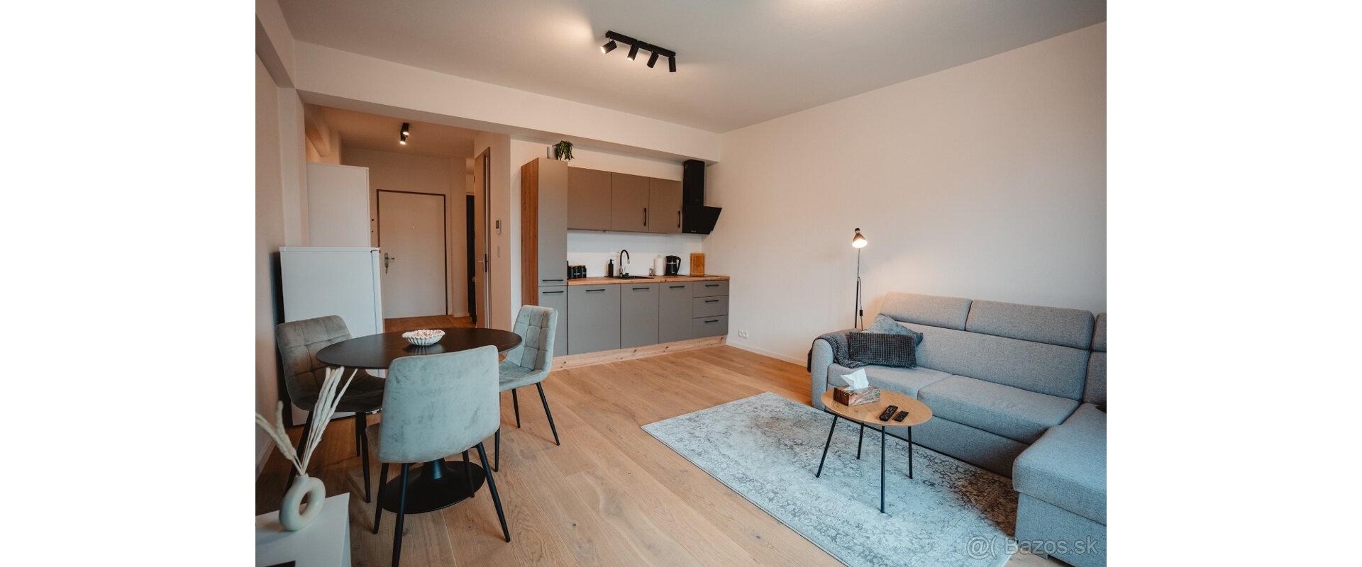 Prenájom: Moderný a luxusný 2-izbový byt v novostavbe – Baštová ulica, Staré Mesto