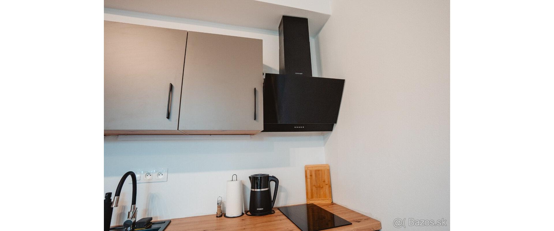 Prenájom: Moderný a luxusný 2-izbový byt v novostavbe – Baštová ulica, Staré Mesto