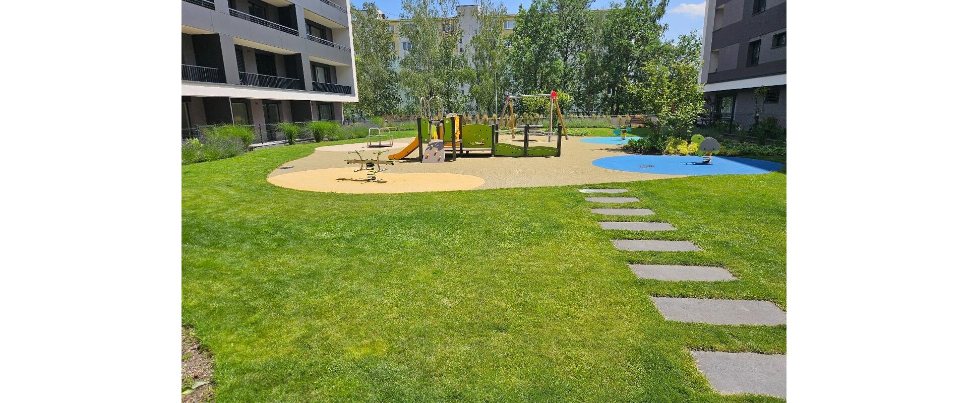 Prenájom: Moderný 1-izbový byt s loggiou a parkovaním – novostavba Popradská, Terasa