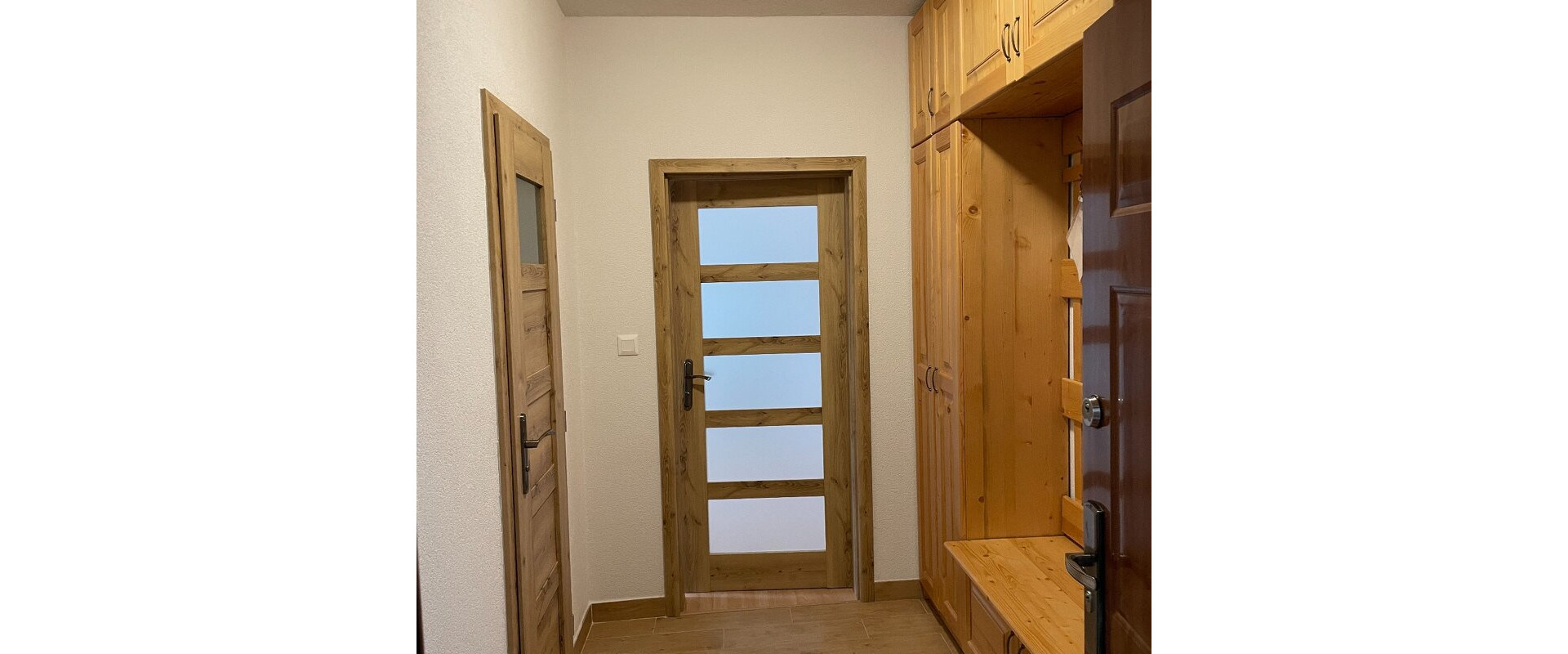 Prenájom 5 izb. bytu s loggiou