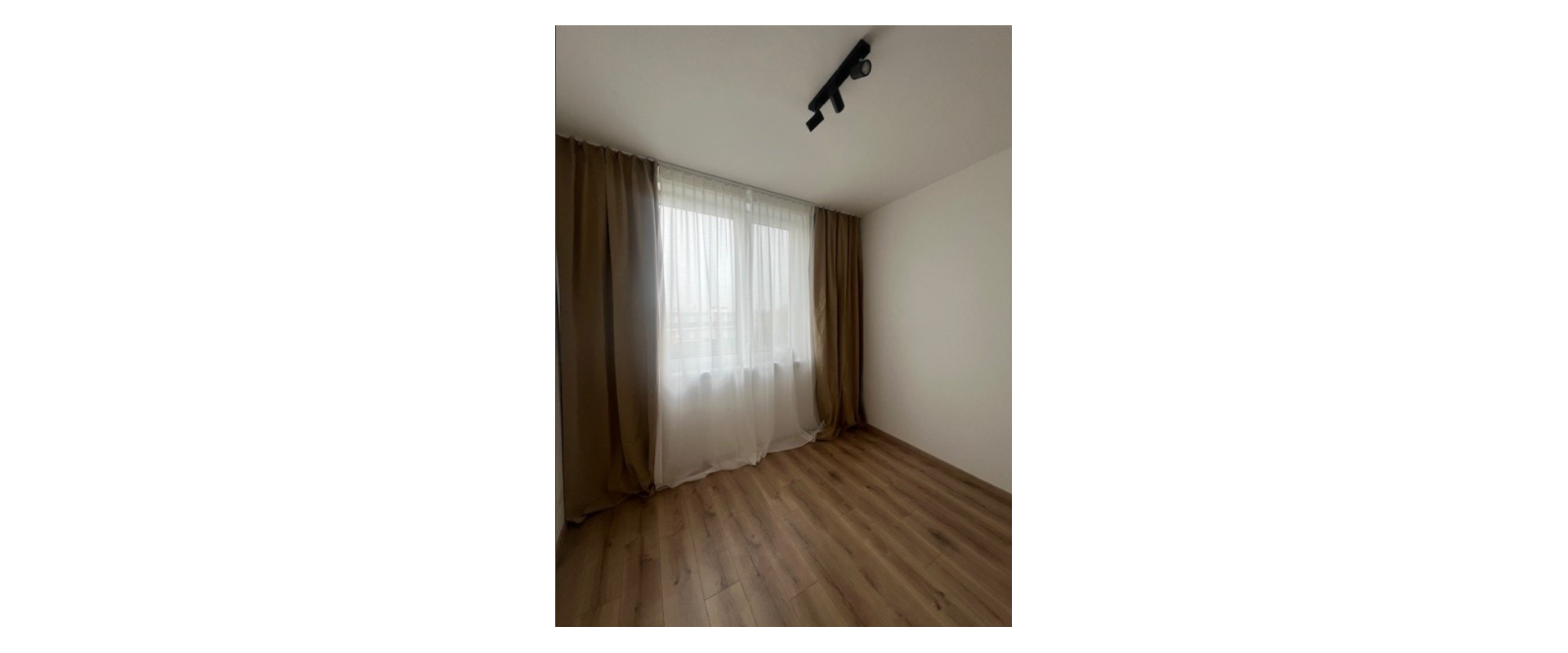 Prenájom slnečný 3-izbový byt s balkónom