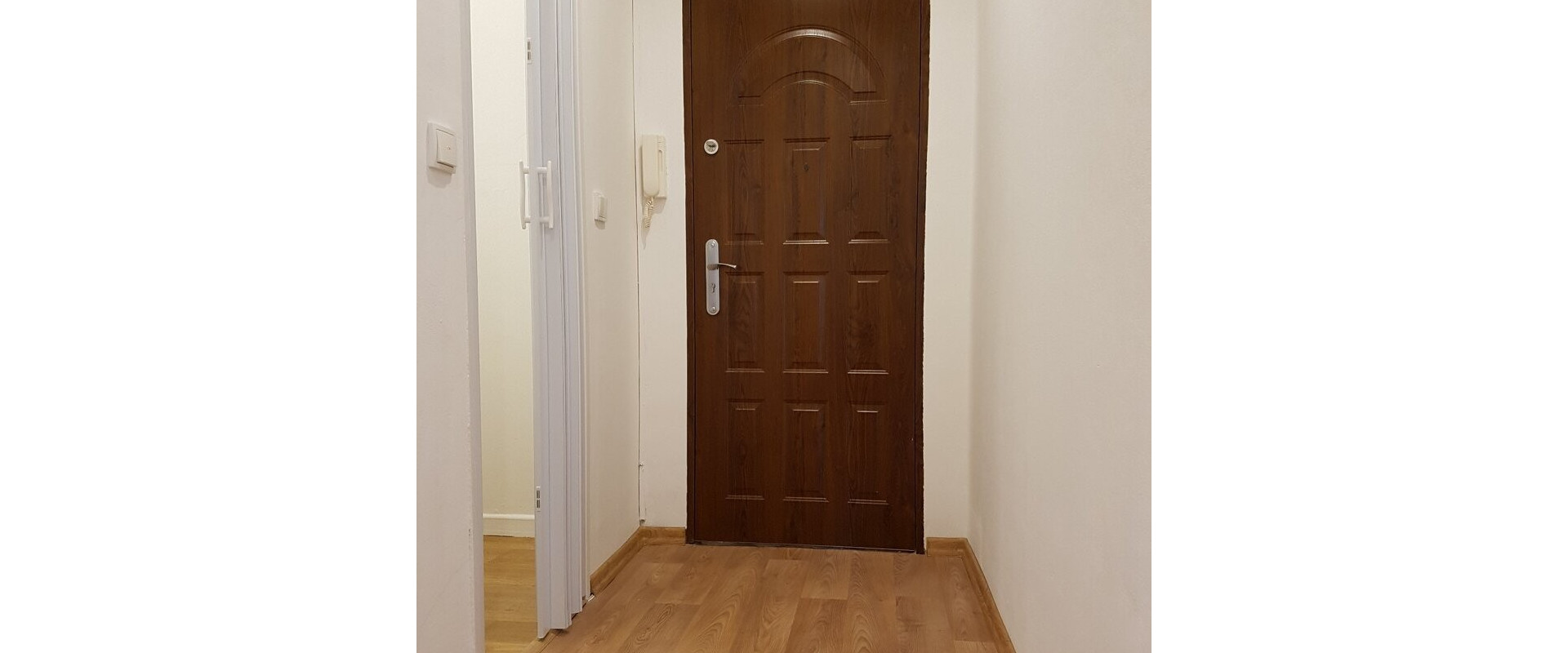 PREDAJ: Kompletne zrekounštruovaný 2 izb byt - Ružinov - Vlčie Hrdlo