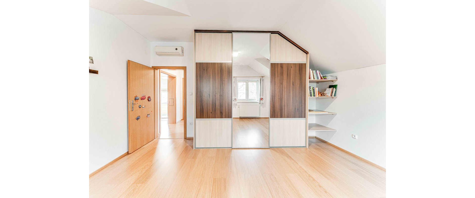 REZIDENCIA V DEVÍNE: 495 M2 PRE LUXUSNÉ BÝVANIE A PODNIKANIE