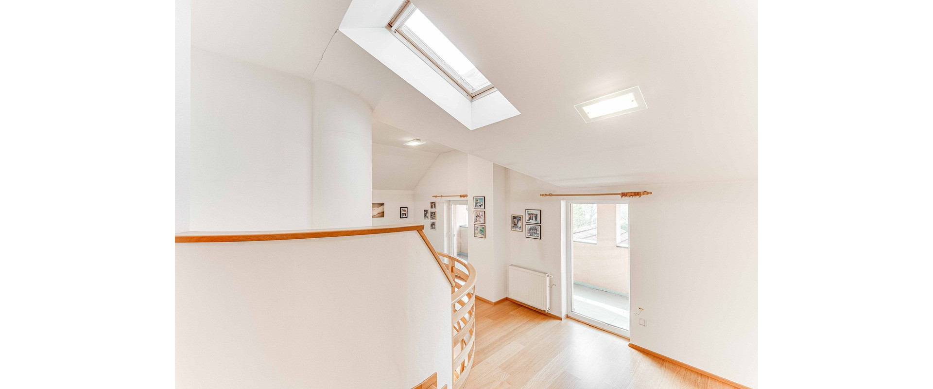 REZIDENCIA V DEVÍNE: 495 M2 PRE LUXUSNÉ BÝVANIE A PODNIKANIE