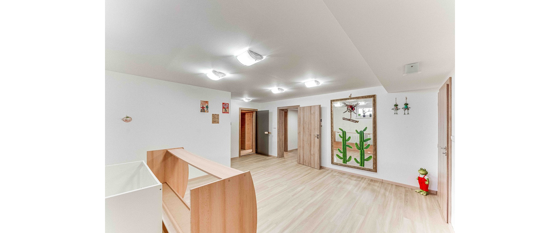 REZIDENCIA V DEVÍNE: 495 M2 PRE LUXUSNÉ BÝVANIE A PODNIKANIE