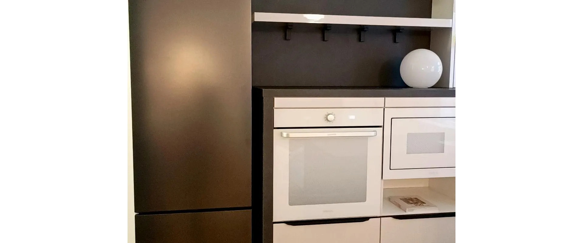 Lukratívny reprezentatívny 2 izbový byt na prenájom v centre