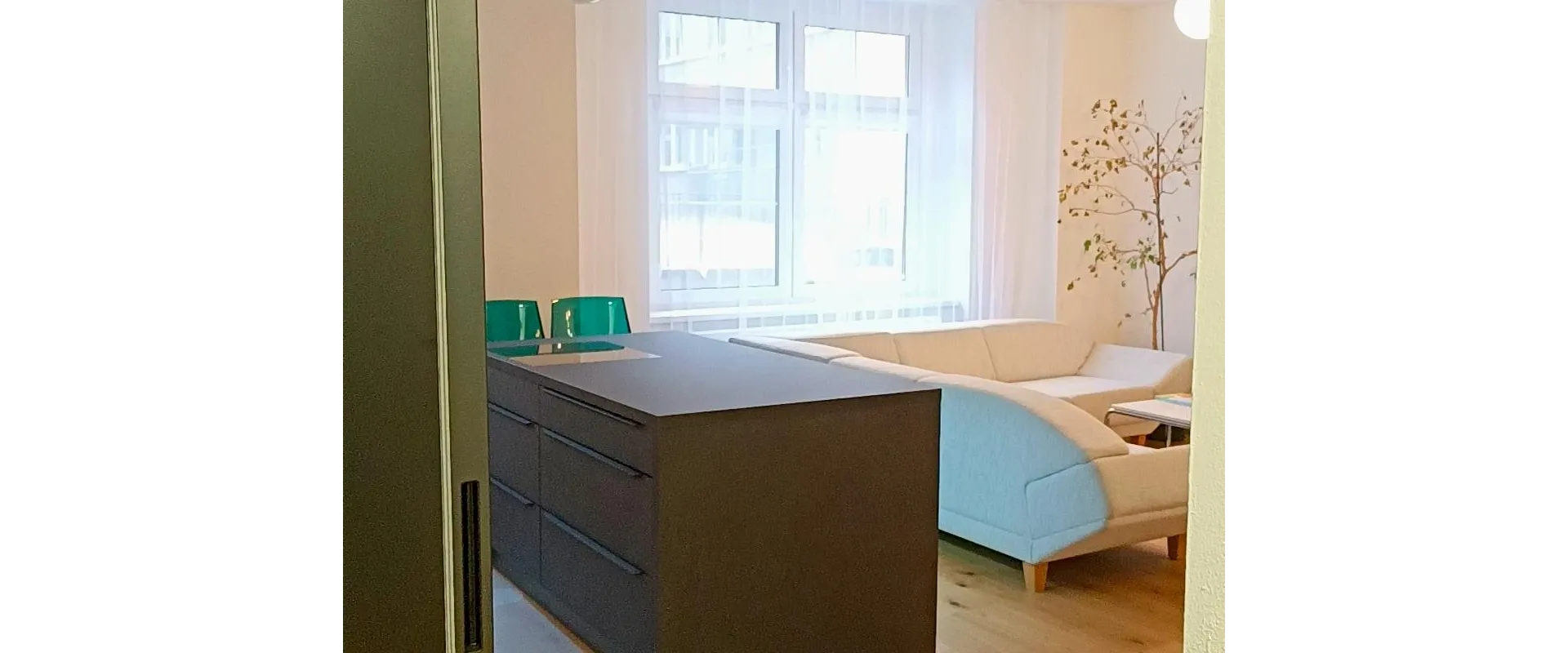 Lukratívny reprezentatívny 2 izbový byt na prenájom v centre