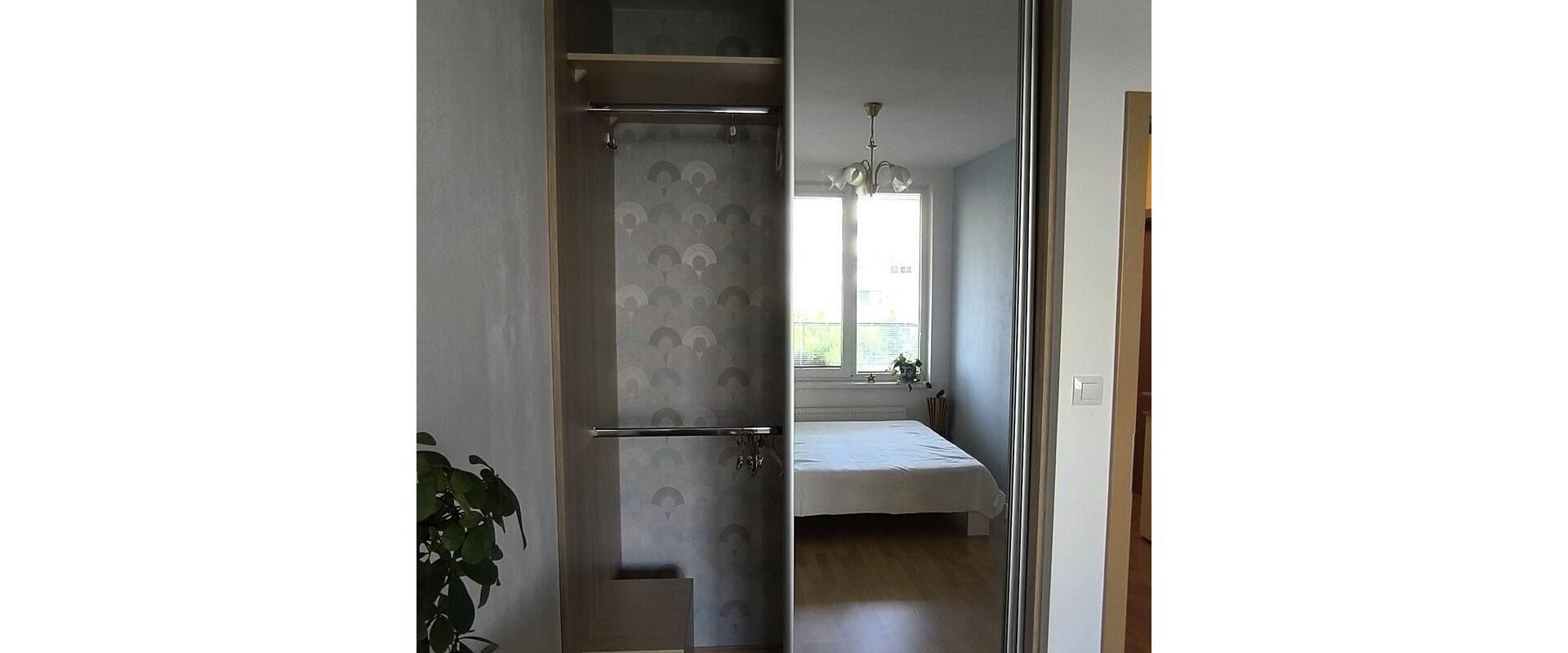 Prenájom 2 izbového bytu s garážou, Jégého (Ružinov)