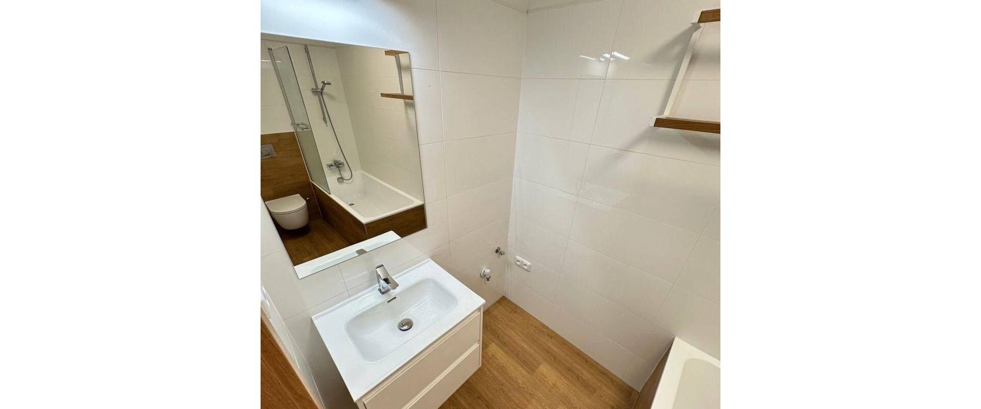 2 izbový moderný byt na predaj v centre mesta