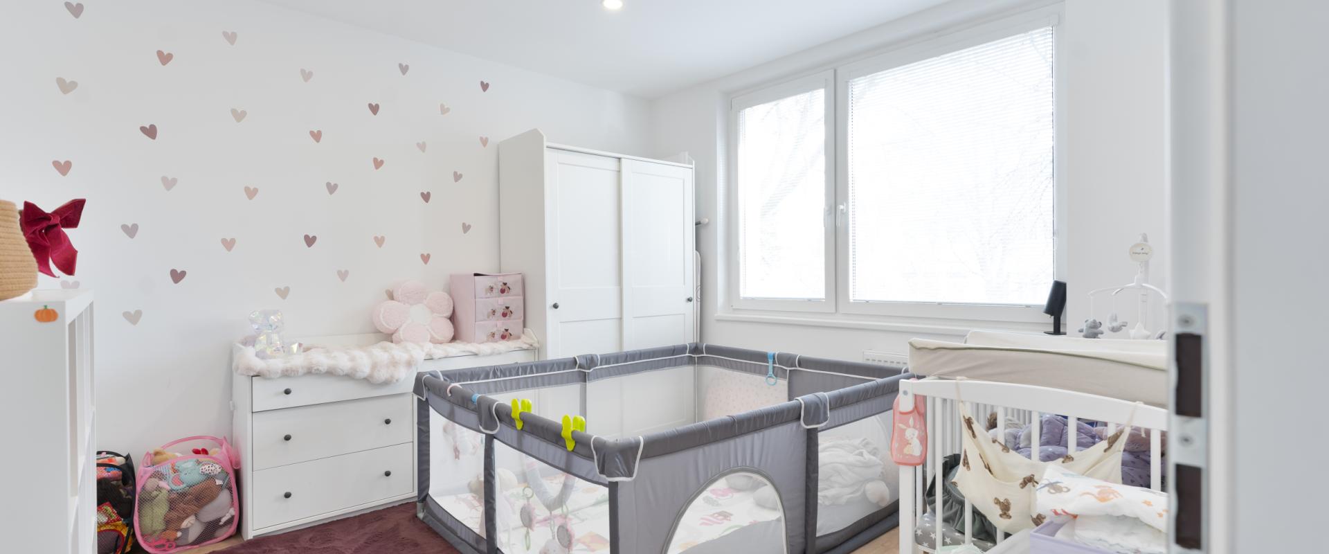 Moderný 4-izbový byt po kompletnej rekonštrukcii s balkónom