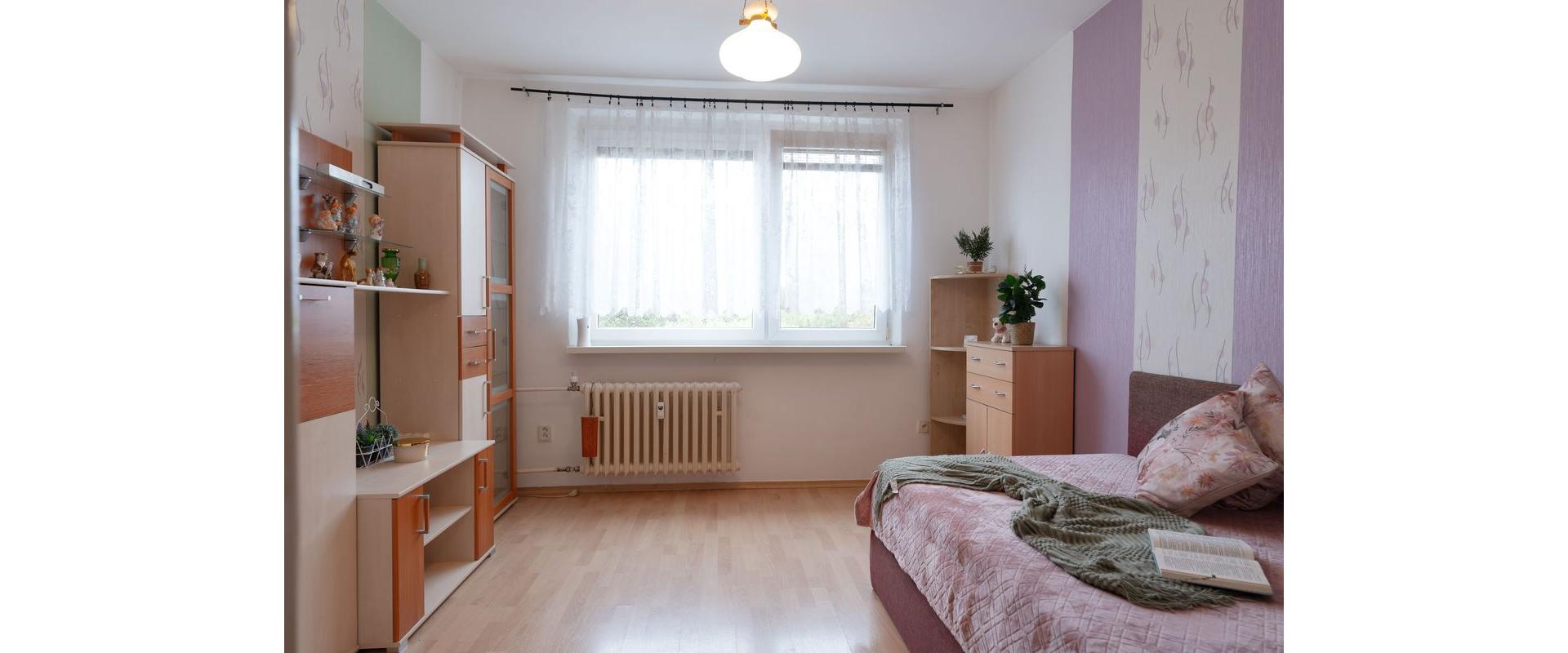 Na predaj útulný 3-izbový byt v Dúbravke – Sekurisova ulica