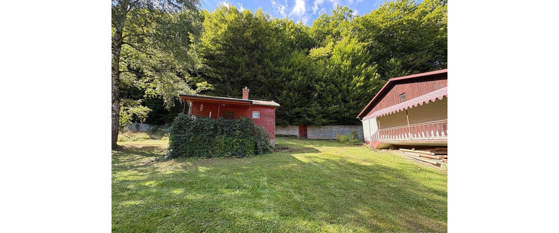 Priestranný pozemok na predaj-Trenčín