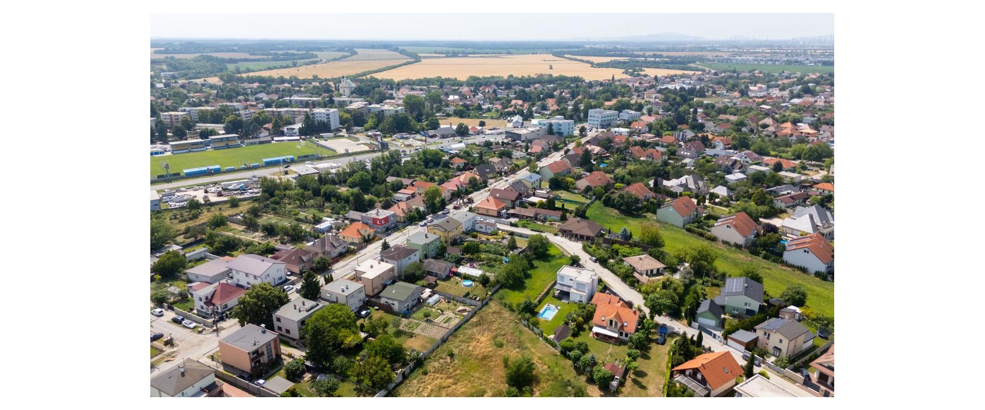 894 m2 Pozemok na výstavbu domu na predaj- Dunajská Lužná