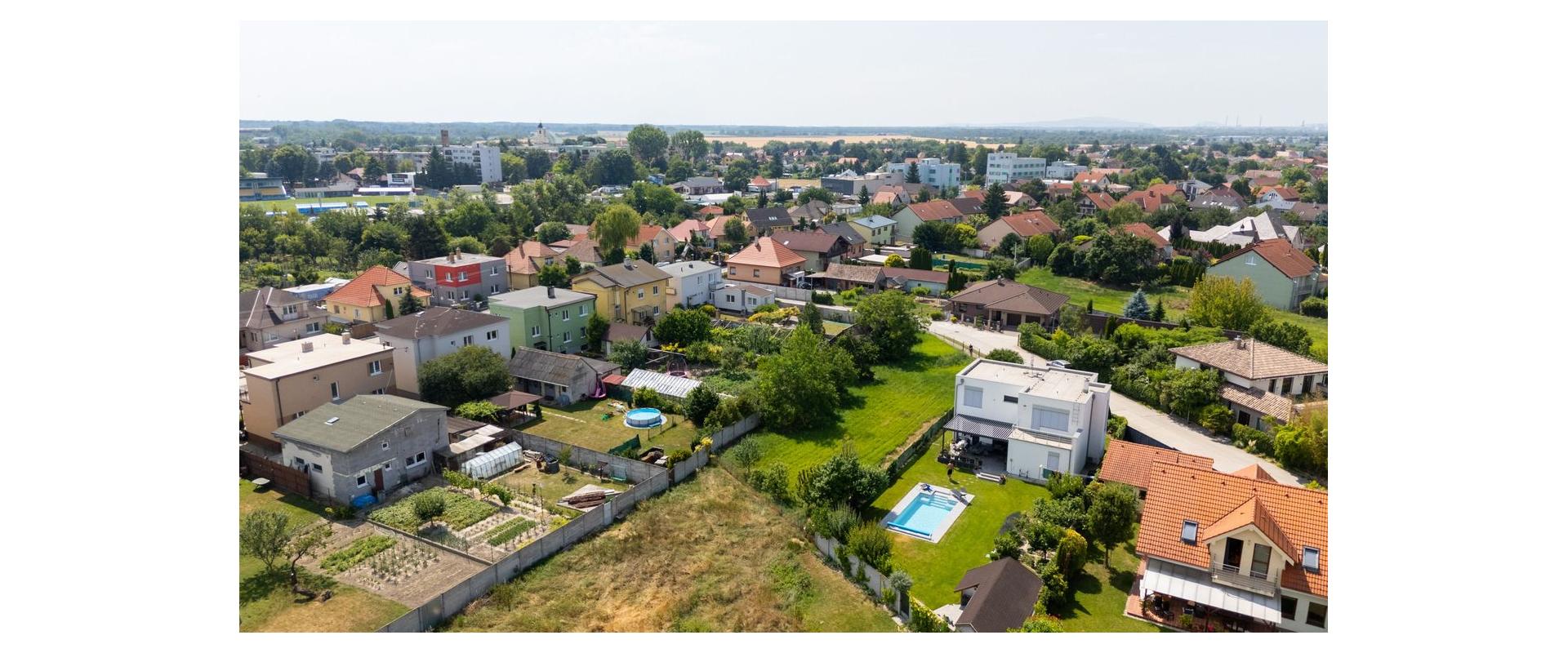 894 m2 Pozemok na výstavbu domu na predaj- Dunajská Lužná