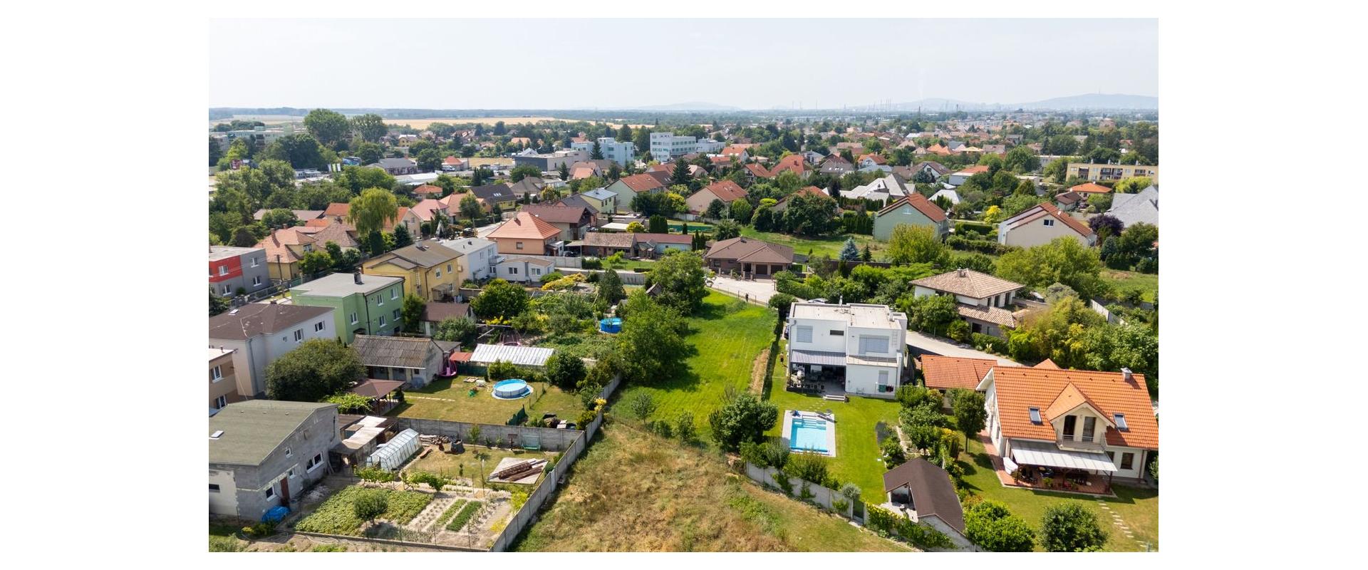 894 m2 Pozemok na výstavbu domu na predaj- Dunajská Lužná