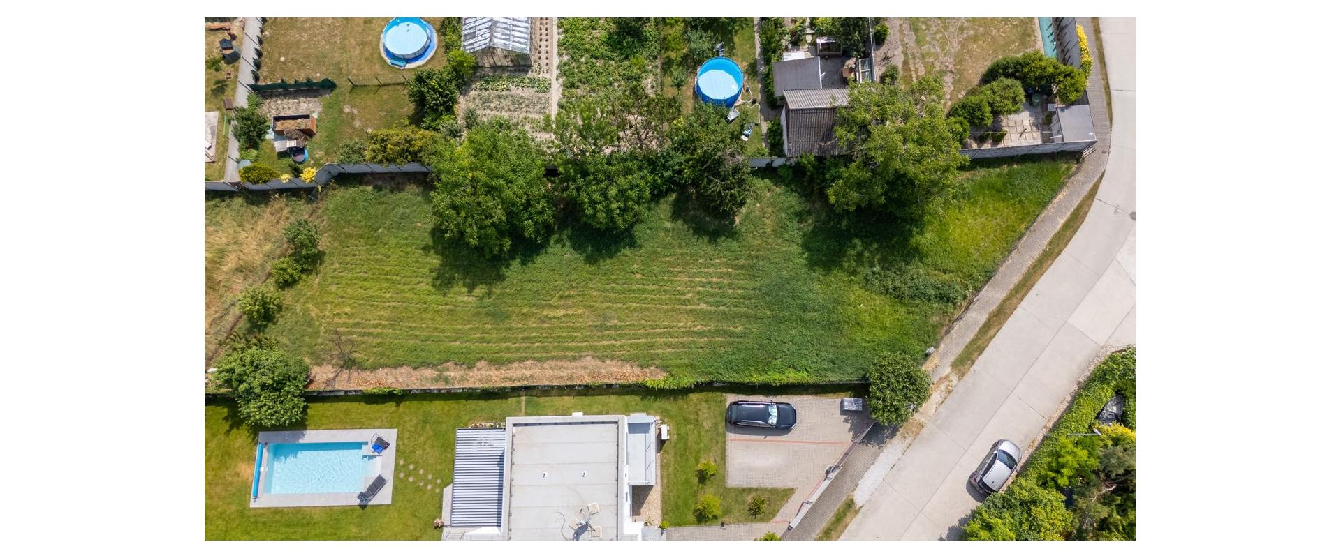 894 m2 Pozemok na výstavbu domu na predaj- Dunajská Lužná