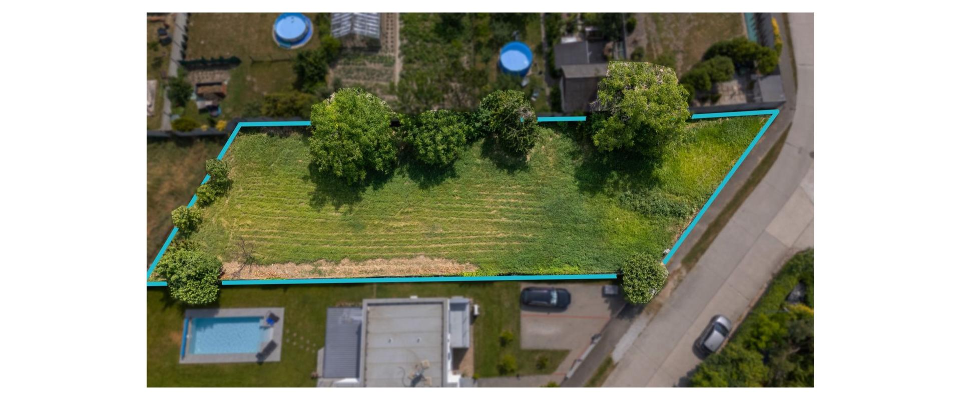 894 m2 Pozemok na výstavbu domu na predaj- Dunajská Lužná