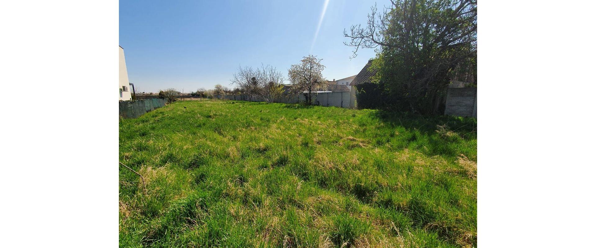 894 m2 Pozemok na výstavbu domu na predaj- Dunajská Lužná