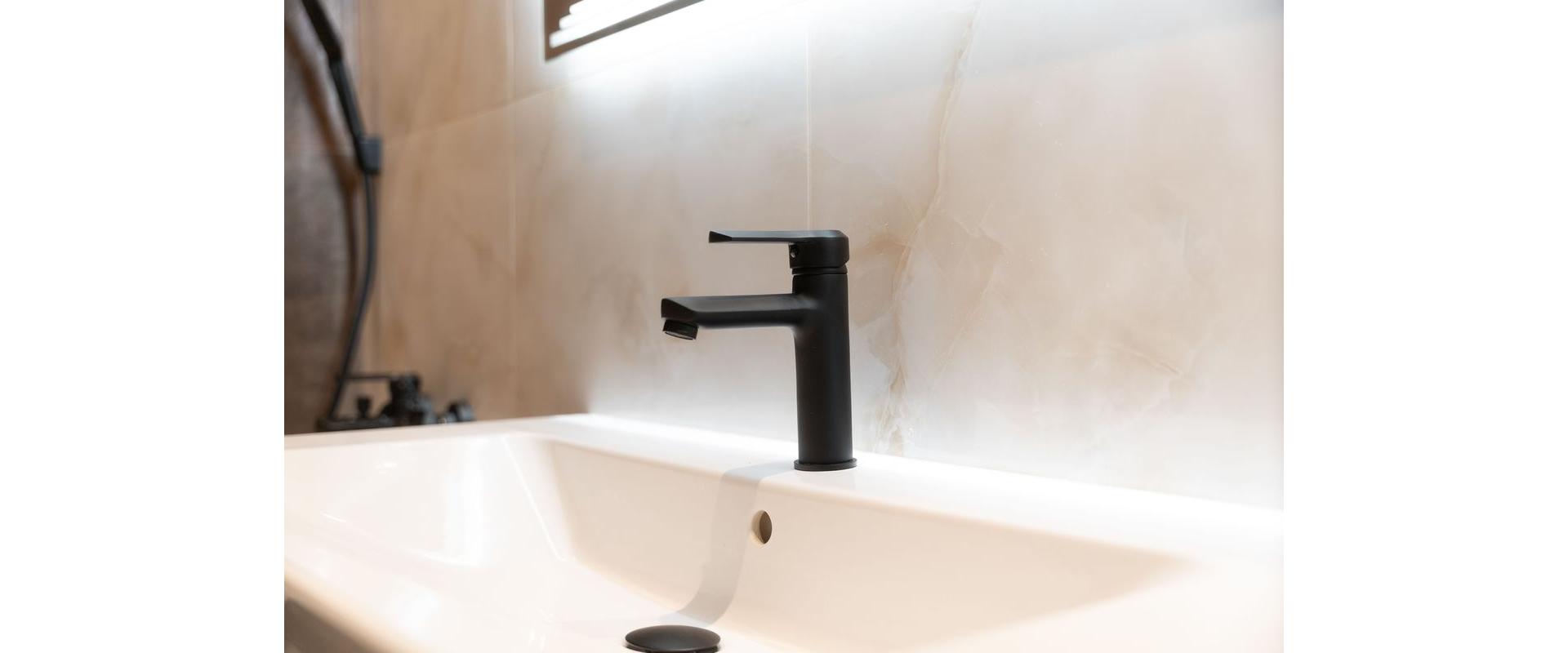 ZNÍŽENÁ CENA!!! Krásny Novo-zrekonštruovaný 3-Izbový byt