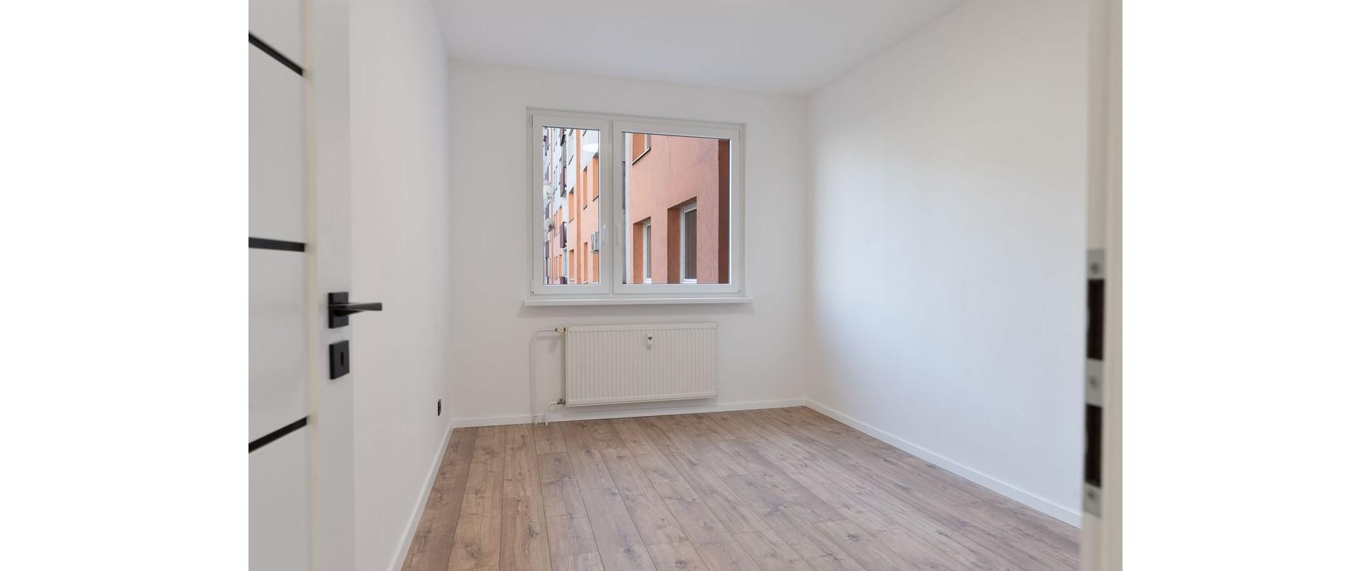 ZNÍŽENÁ CENA!!! Krásny Novo-zrekonštruovaný 3-Izbový byt