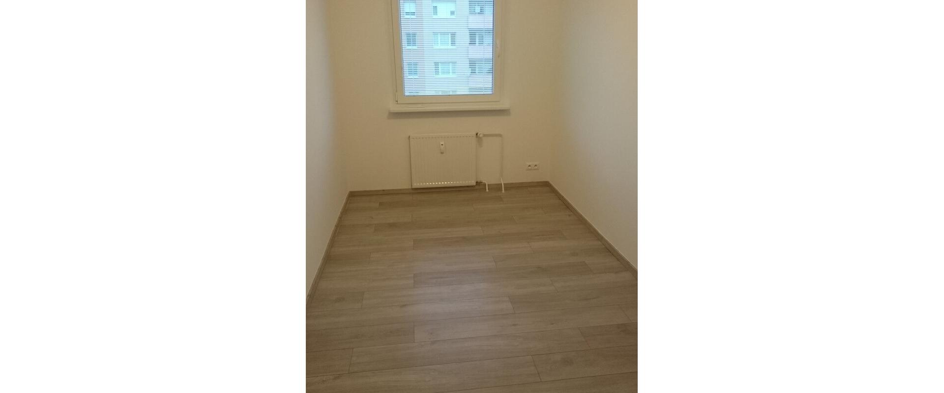 Praktický 2izbový byt na začiatku Petržalky