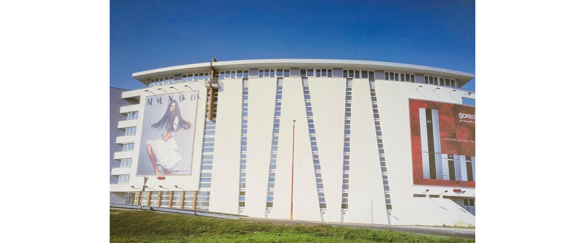 Veľkometrážny 2izbový byt v Petržalke