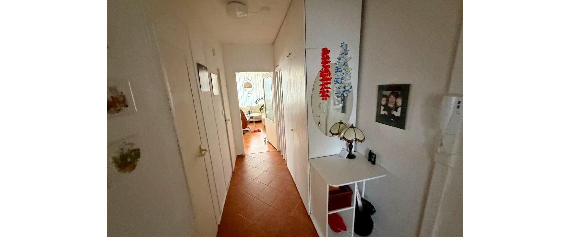 Predám 3 izb. byt, 79m2, loggia,pivnica,špajza, Staré mesto, Košice