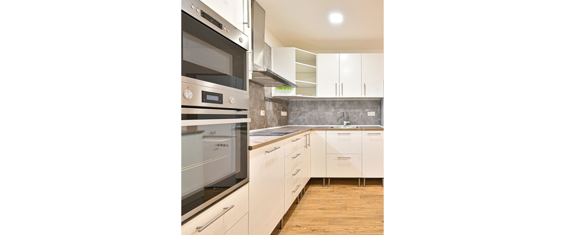 PREDAJ: Exkluzívny 3i byt + balkón - SLNEČNICE - ZÓNA MESTO