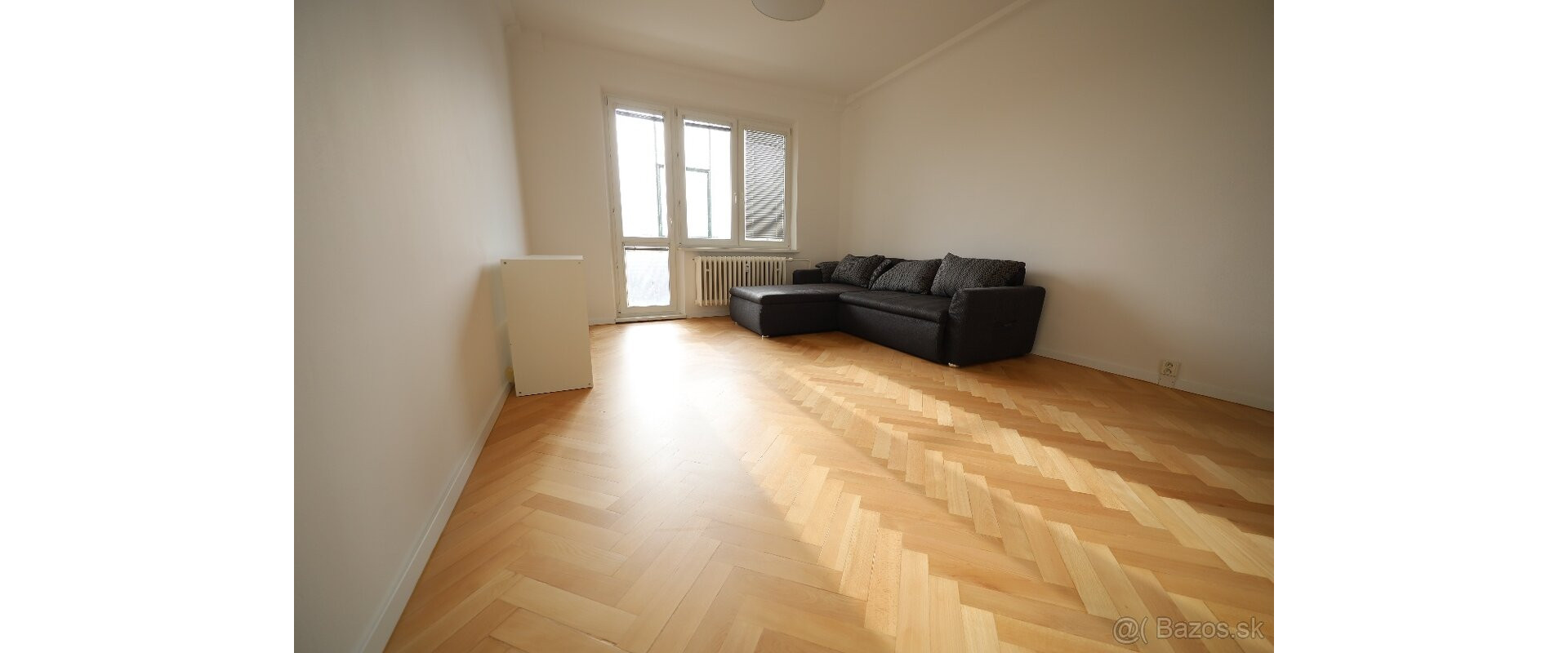 Svetlo, výhľad a pokoj - na predaj 2 izbový byt v korunách stromov - Ružinov - Ostredky