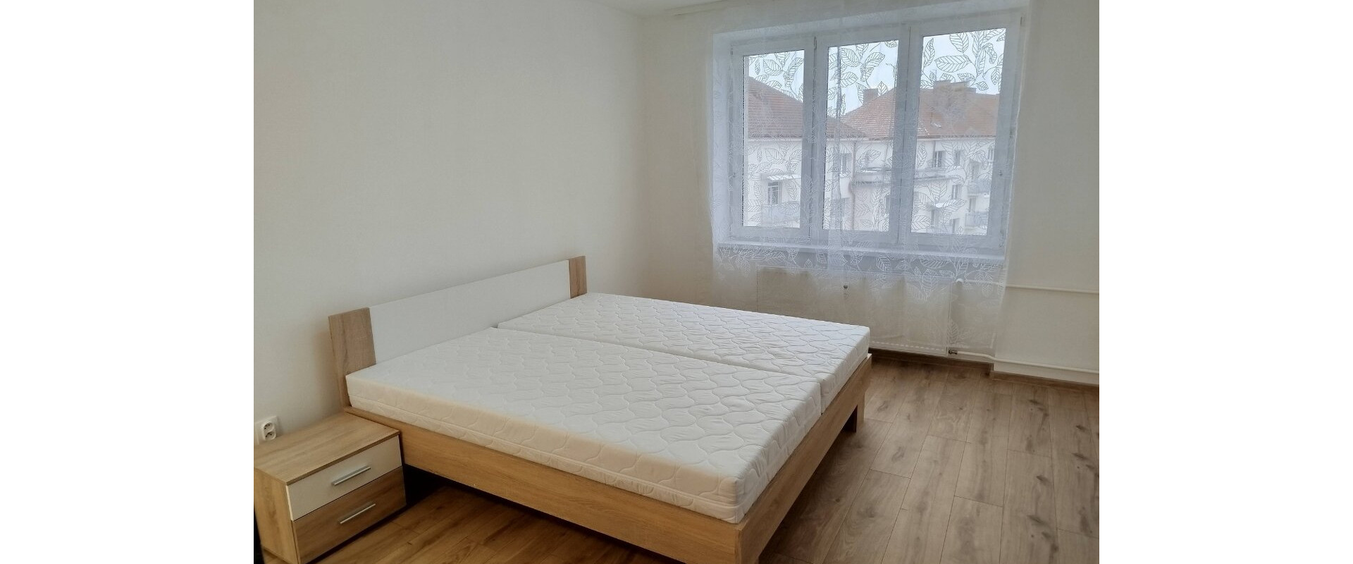 Prenajom 2-izbový byt po kompletnej rekonštrukcii v srdci mesta -Pavlovičovom námestí