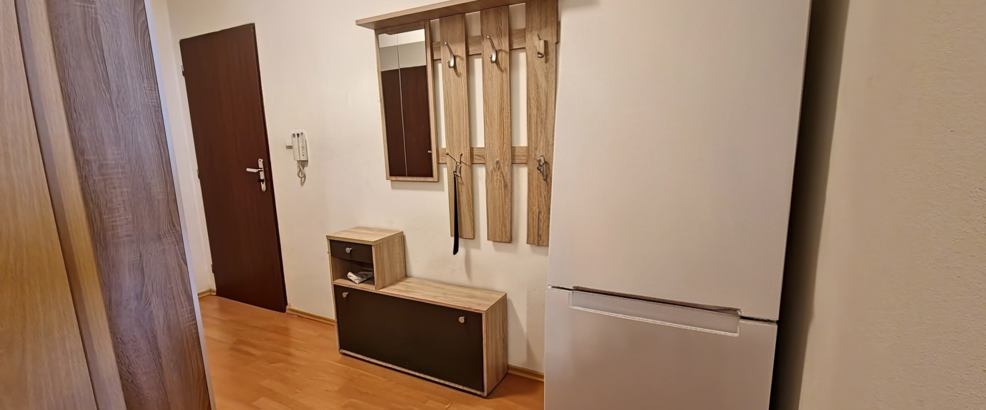 Priestranný 1-izbový byt s balkónom – Miloslavov, Agátová