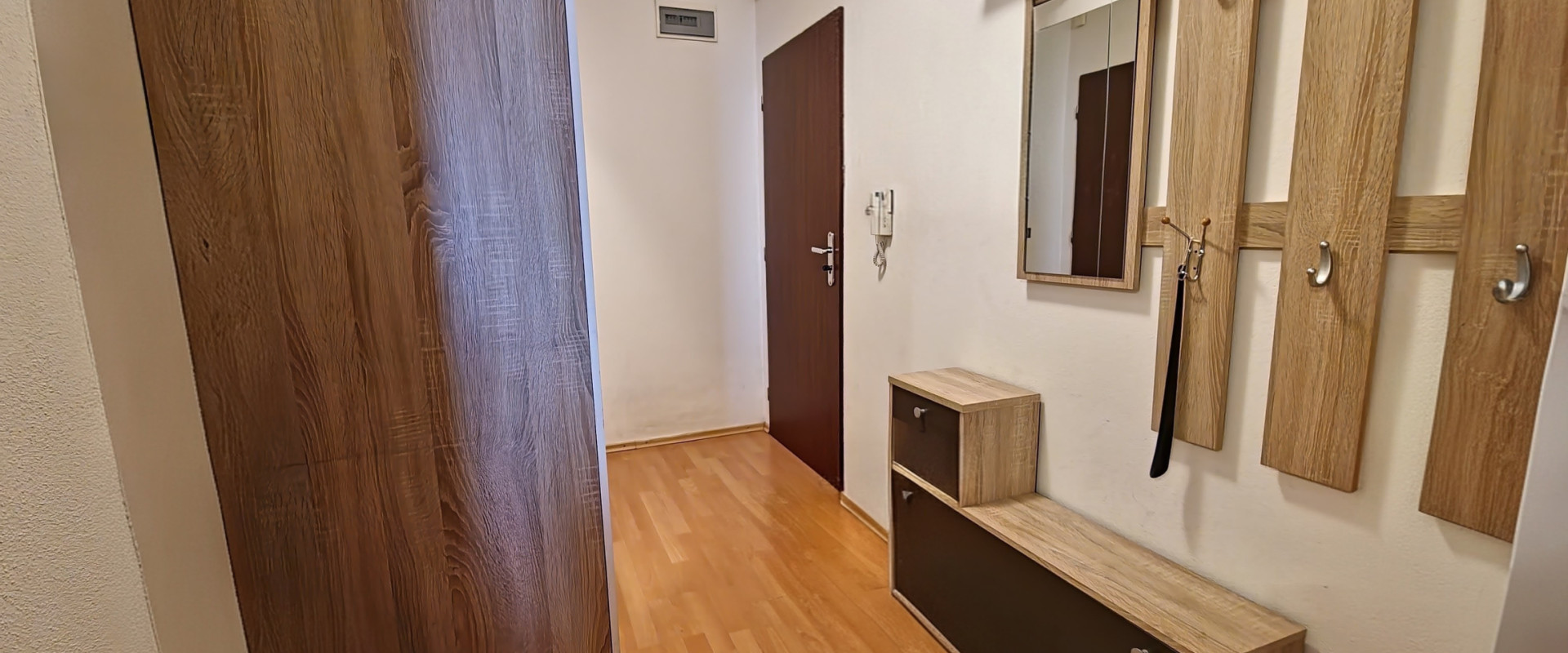 Priestranný 1-izbový byt s balkónom – Miloslavov, Agátová