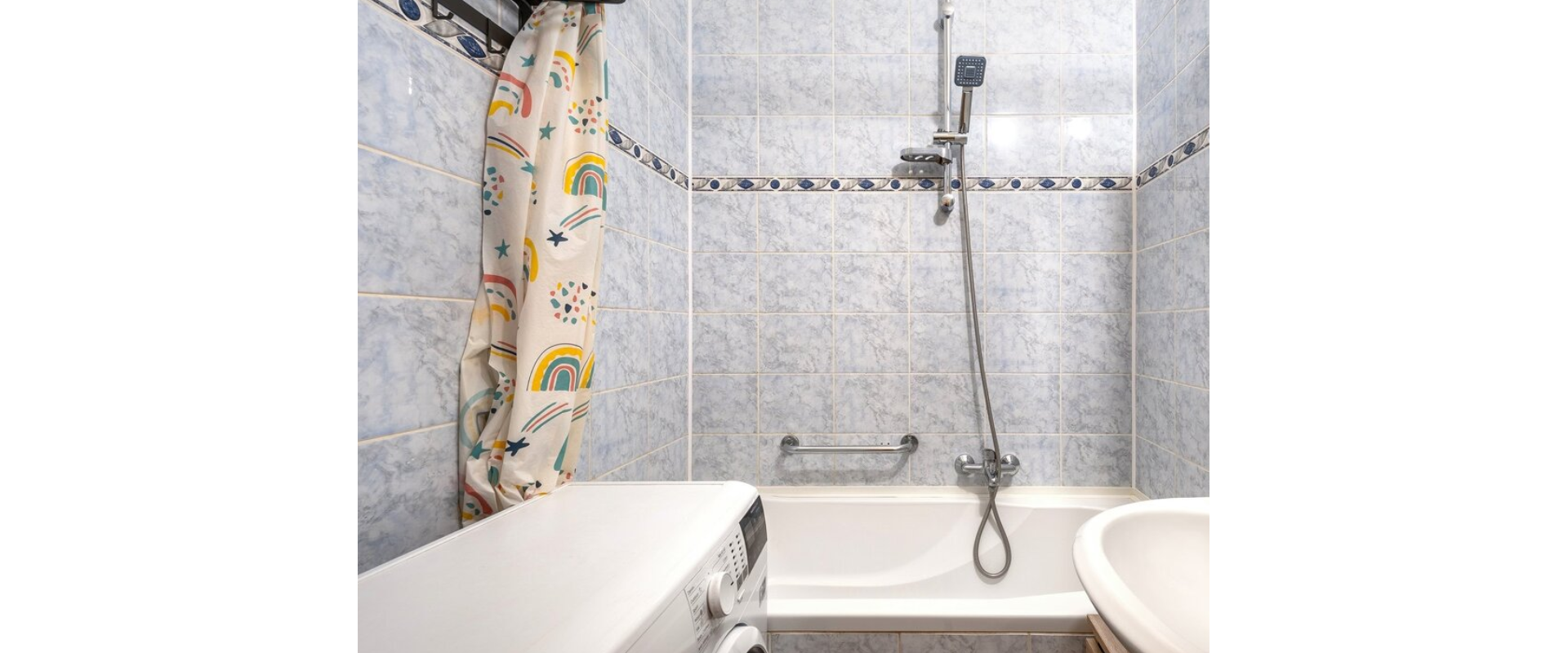 Predaj 2 izbového bytu Hrobákova, Petržalka