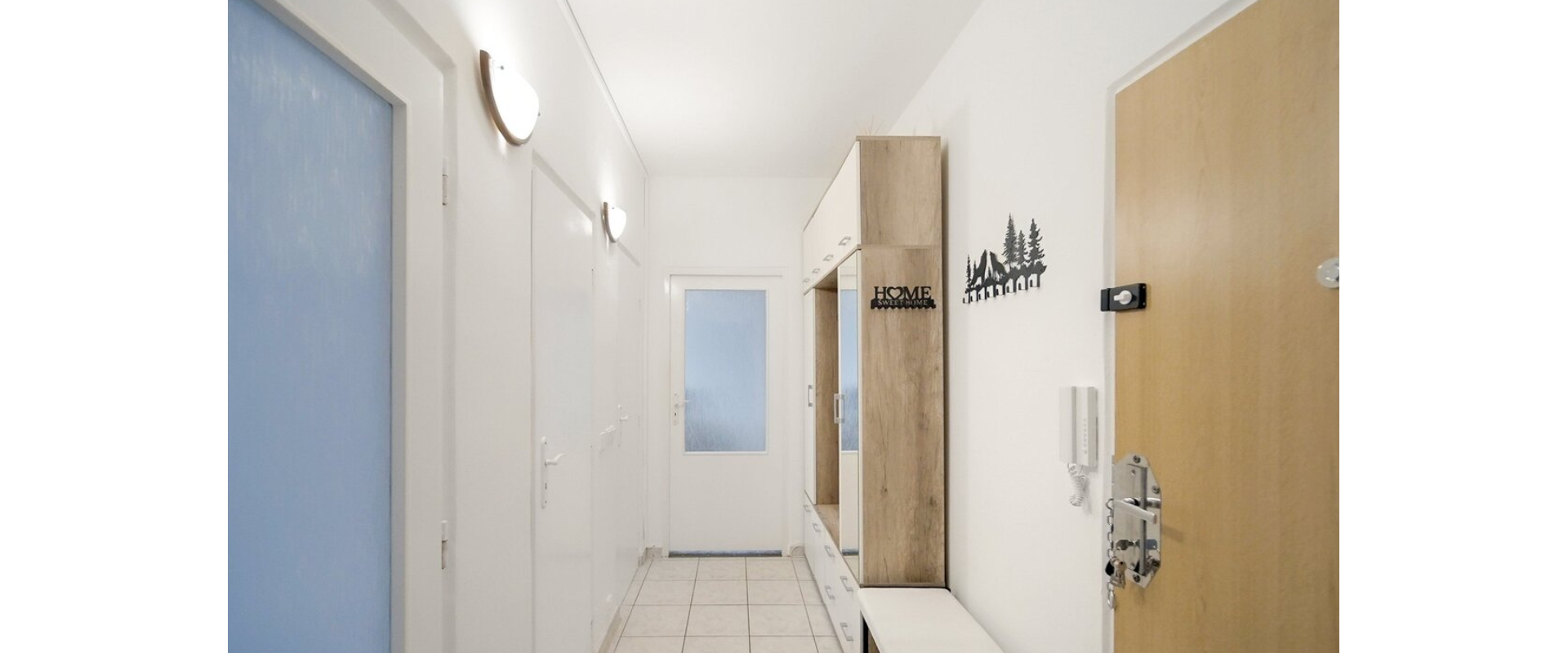 Predaj 2 izbového bytu Hrobákova, Petržalka