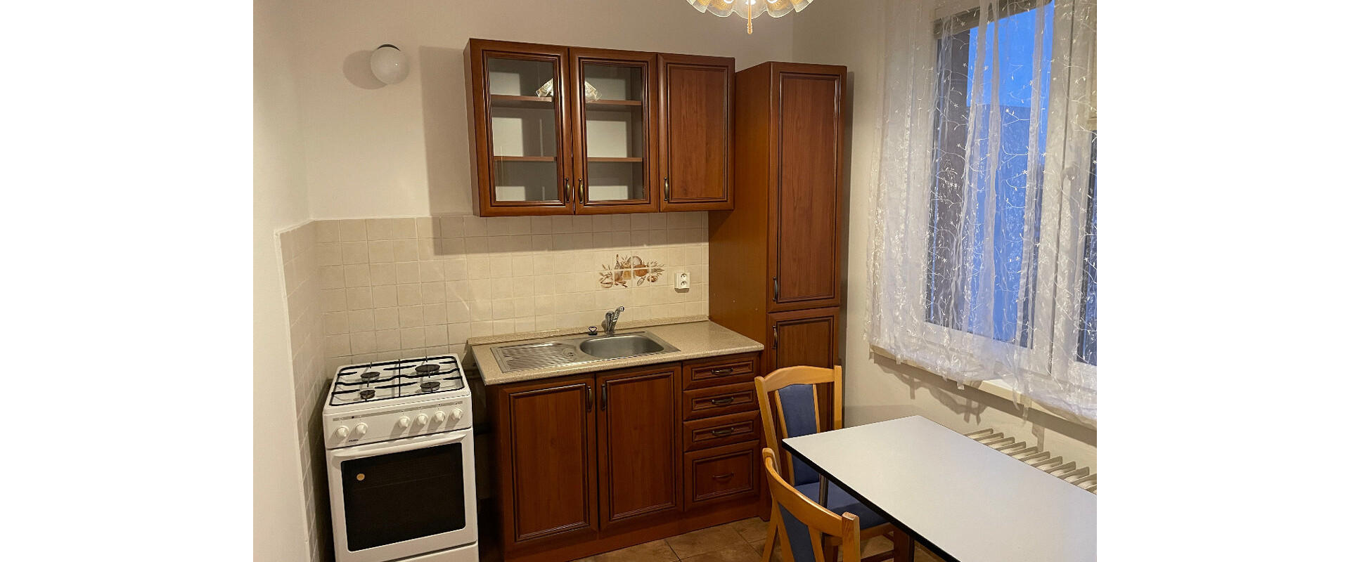 Prenájom slnečný 1-izbový byt s balkónom – Južná trieda, Košice