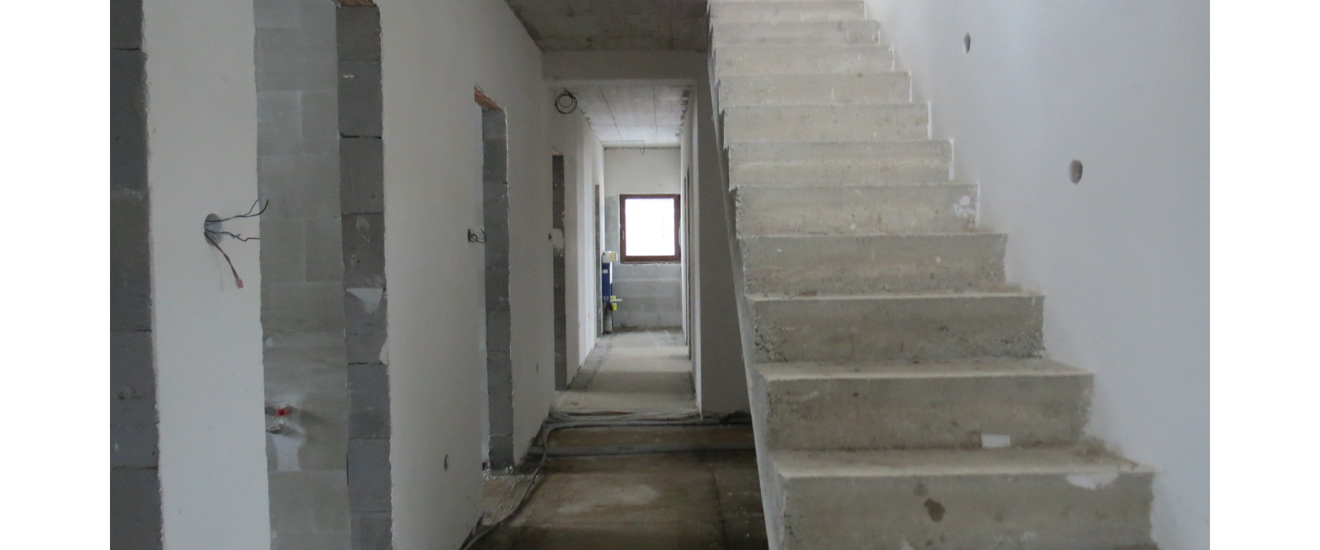 MODERNÁ VILA NA PRIVÁTNEJ ADRESE, Šaľa